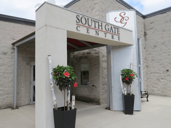 South Gate Centre, Woodstock